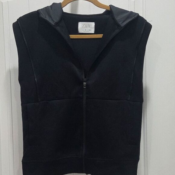 Zara Black Womans Utility Hooded Vest, Size 10 - Picture 1 of 6